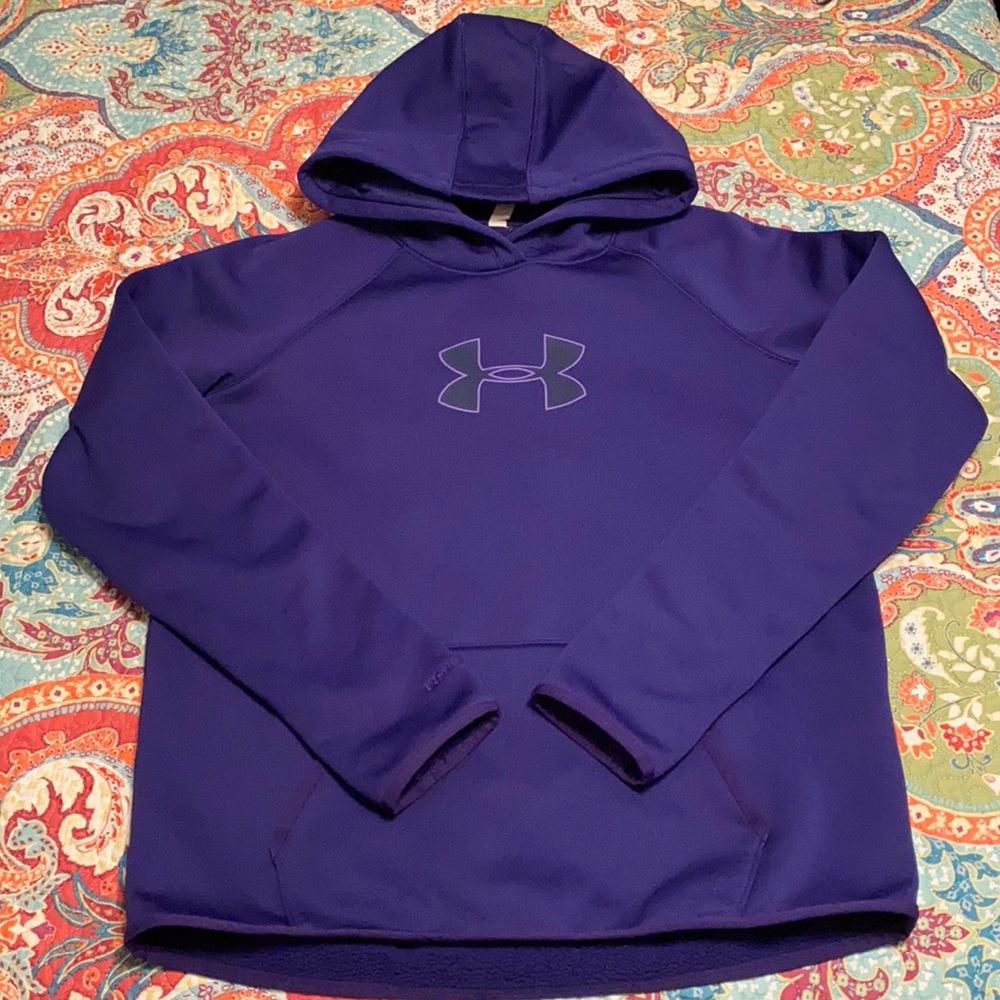 Women’s Under Armour hoodie!